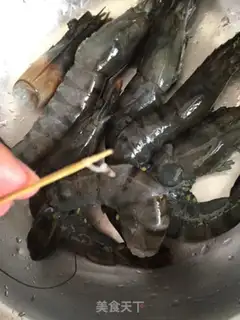 Make Homemade shrimp oil step 1