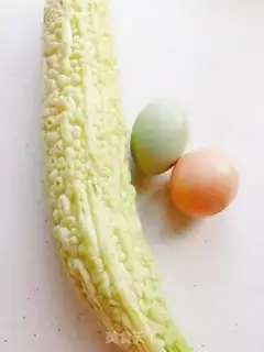 Make Suffering melon and eggs step 0