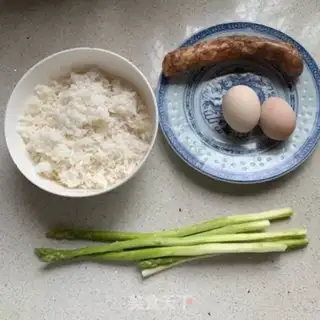 Make Sausage parrot step 0