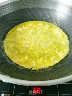 Make Suffering melon and eggs step 6