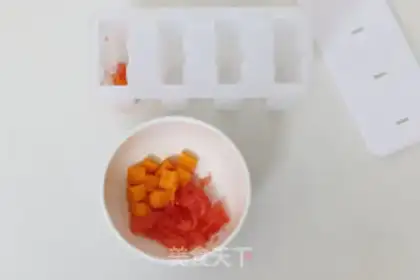 Make Yang Yee Grunting Popsicle step 7