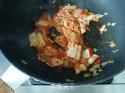 Make Hot cabbage cheese step 2