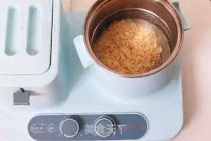 Make Plumb noodles step 2