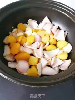 Make Yellow chicken step 14