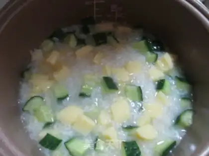 Make The cucumber