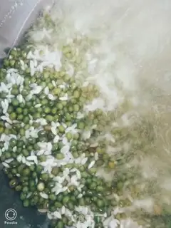 Make Green bean congee step 0