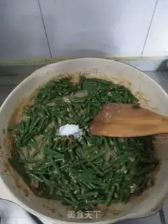 Make Spaghetti beans step 8