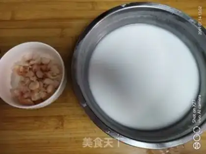 Make Shrimp sausage powder step 0