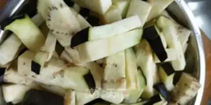 Make Meat and eggplant step 0
