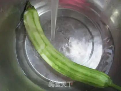 Make Round toad and silk soup step 1