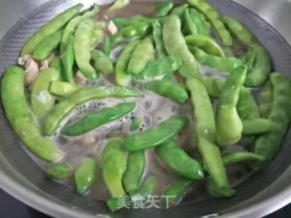 Make Homemade bean horns step 5