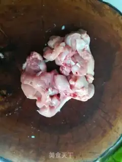 Make Yellow chicken step 1