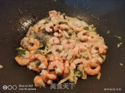 Make Celery and shrimp step 3