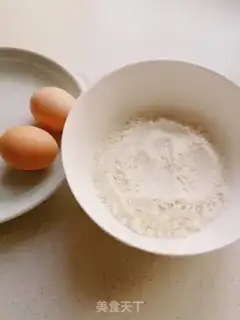 Make Egghand noodles step 0