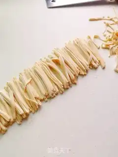 Make Egghand noodles step 7