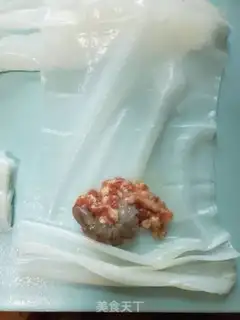 Make Shrimp intestine powder step 1