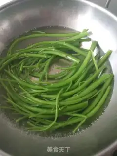 Make Chili sauce step 1