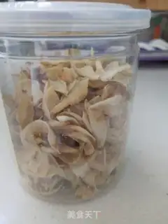Make Lily