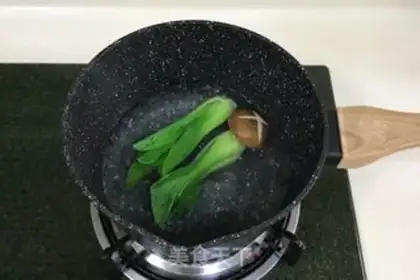 Make Milk turkey noodles step 3