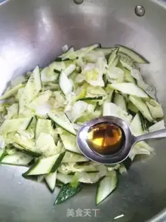 Make cucumbers and cabbage step 5