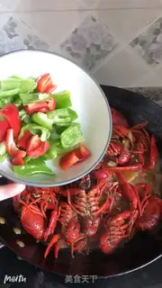 Make A cool 13-smelt lobster step 6