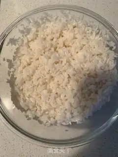 Make Five spicy rice eggs step 1
