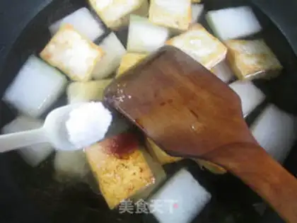 Make The old tofu burns the melon step 8