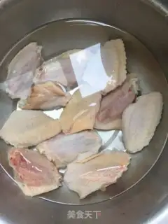 Make Red chicken wings step 0