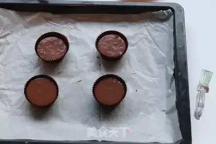 Make Low sugar, hot chocolate cake step 5
