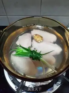 Make Crystal chicken with wings step 3