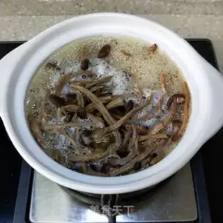 Make Tea mushroom chicken stew step 10