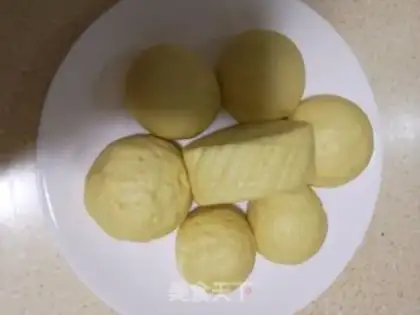 Make A simple corn bun step 3