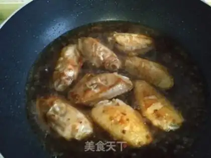 Make Coke chicken wings step 7