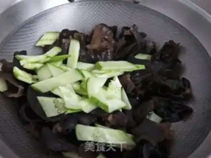 Make cucumbers step 4