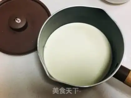 Make Candy cream cupcakes step 0