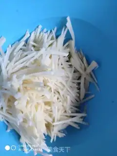 Make Frozen potatoes step 1