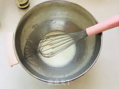 Make Candy cream cupcakes step 3