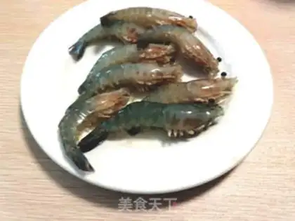 Make Cream garlic shrimp step 0