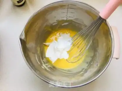Make Candy cream cupcakes step 7