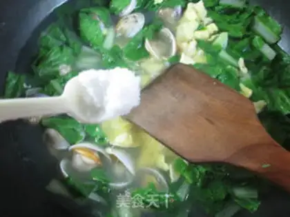 Make Eggs round toad soup step 6