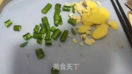 Make A red-burned tilapia step 22