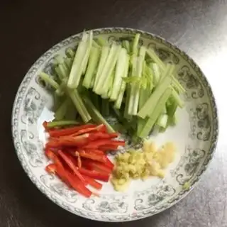 Make Celery, white mushrooms step 1