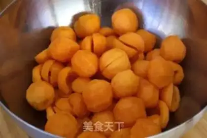 Make Almond sauce step 1