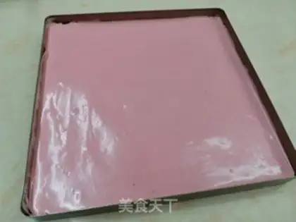 Make Strawberry chili cream cake step 17