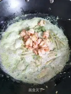 Make Shrimp sauerkraut step 10