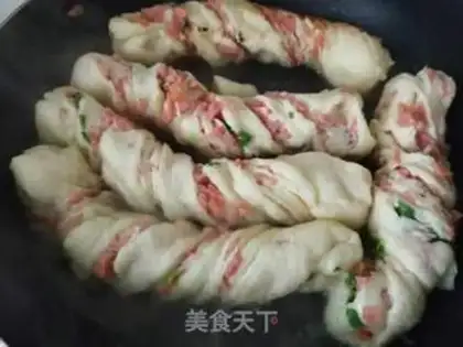 Make Onion ham rolls step 12