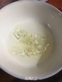 Make Big white rabbit sugar pudding step 2