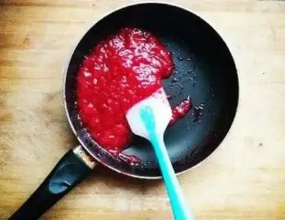 Make Strawberry sauce step 5