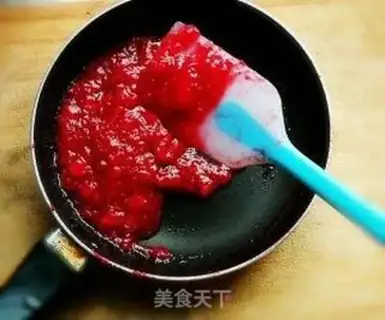 Make Strawberry sauce step 6