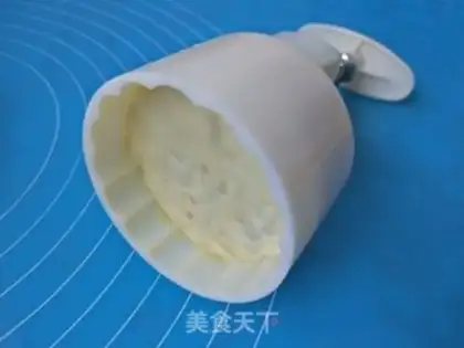Make Q-BALL MASHED POTATOES step 4